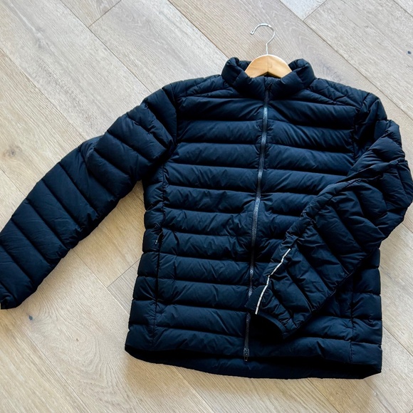 Lululemon Men’s Puffer Jacket (Black) - Picture 1 of 4
